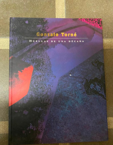Portada del libro de Huellas de una década (Libros singulares)
