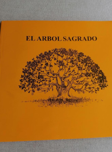 Portada del libro de El árbol sagrado. ED, El sello azul. 1995 84pp