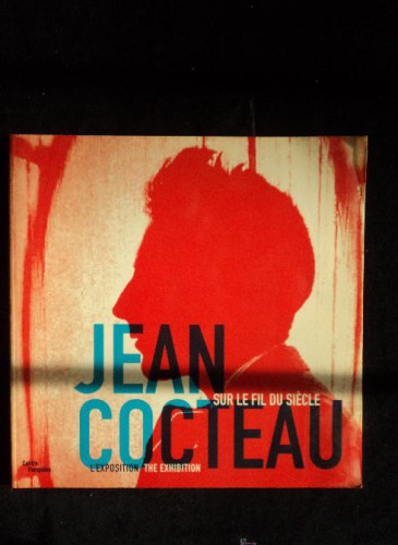 Portada del libro de JEAN COCTEAU. SUR LE FIL DU SIECLE. EXPOSICION CENTRE POMIDOU. 2004 58 PAG