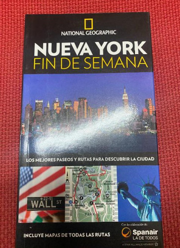 Portada del libro de NUEVA YORK FIN DE SEMANA. NATIONAL GEOGRAPHIC. INCLUYE MAPAS DE TODAS LAS RUTAS.