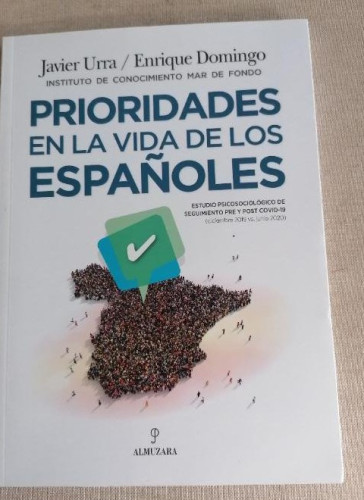 Portada del libro de Prioridades En La Vida De Los Españoles (Sociedad actual)