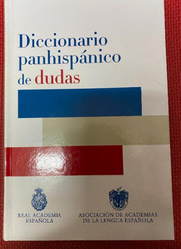 Portada del libro de Diccionario panhispánico de dudas (DICCIONARIOS RAE TRADE)