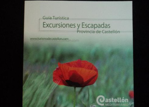 Portada del libro de CASTELLON. GUIA TURISTICA. EXCURSIONES Y ESCAPADAS PROVINCIA. PATRIMONIO TURISTICO 2011 88 PAG