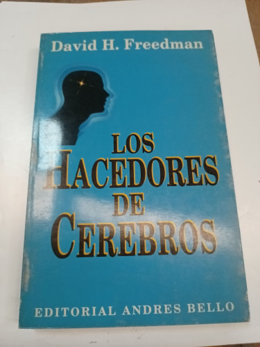 Portada del libro de Los Hacedores de Cerebros