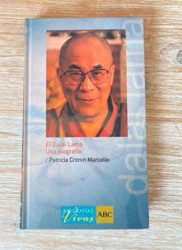 Portada del libro de EL DALAI LAMA, UNA BIOGRAFÍA. PATRICIA CRONIN MARCELLO. 2005, ABC.