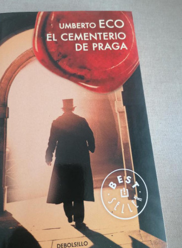 Portada del libro de El cementerio de Praga. - Eco, Umberto.