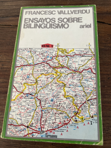 Portada del libro de ENSAYOS SOBRE BILINGÜISMO 