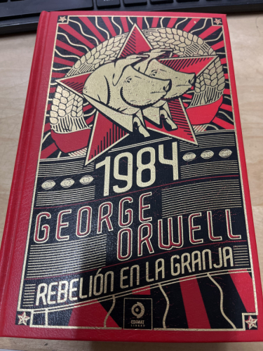 Portada del libro de REBELIÓN EN LA GRANJA
