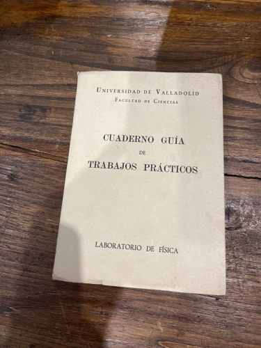 Portada del libro de CUADERNO GUÍA DE TRABAJOS PRÁCTICOS. LABORATORIA DE FÍSICA. 