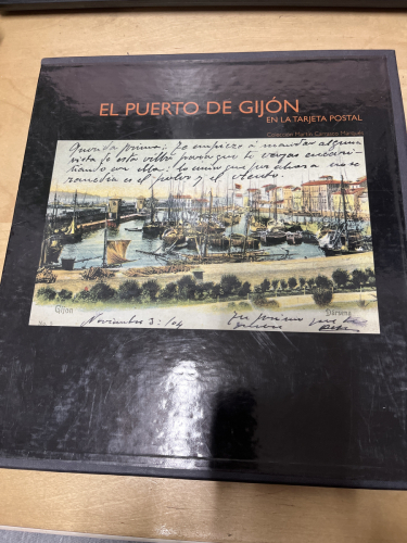 Portada del libro de EL PUERTO DE GIJÓNN EN LA TARJETA POSTAL. COLECCION MARTIN CARRASCO