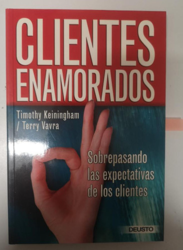 Portada del libro de Clientes enamorados: sobrepasando las expectativas de los clientes