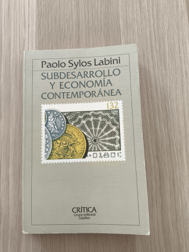 Portada del libro de Subdesarrollo y economía contemporánea.