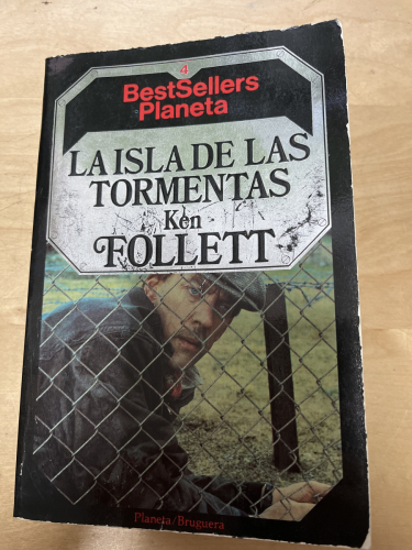 Portada del libro de LA ISLA DE LAS TORMENTAS 
