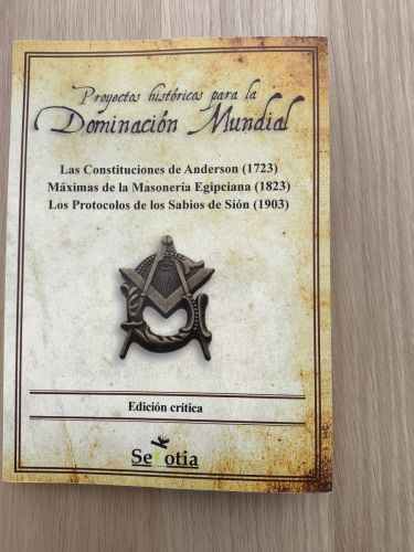 Portada del libro de Proyectos históricos para la dominación mundial