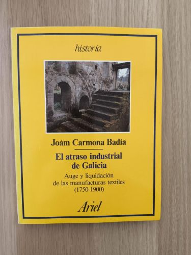 Portada del libro de El atraso industrial de Galicia