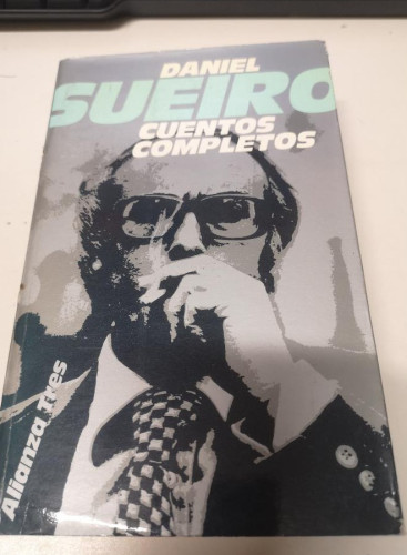Portada del libro de Cuentos completos- Sueiro, Daniel