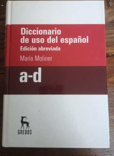 Portada del libro de DICCIONARIO DE USO DEL ESPAÑOL - EDICIÓN ABREVIADA