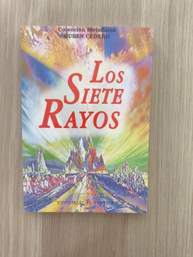 Portada del libro de LOS SIETE RAYOS