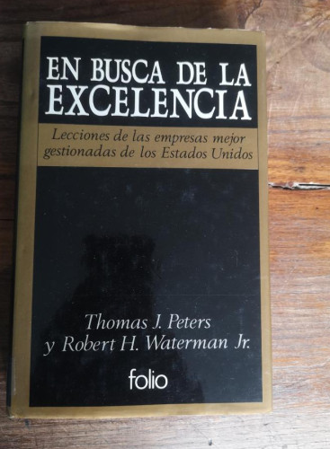 Portada del libro de En busca de la excelencia