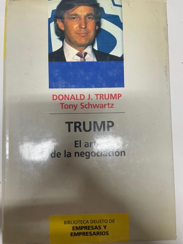 Portada del libro de Trump. El arte de la negociación. 