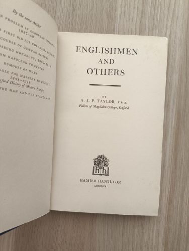 Portada del libro de Englishmen and Others