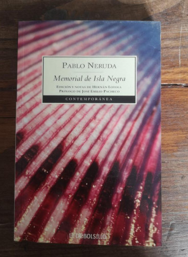 Portada del libro de Memorial de la isla negra: - Neruda, Pablo- Editorial Debolsillo