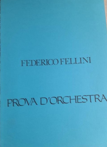 Portada del libro de carpeta prensa Prova D'Orchestra. Federico Fellini 30 pag, Inglés.