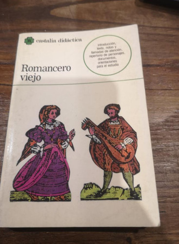 Portada del libro de ROMANCERO VIEJO- EDITORIAL CASTALIA