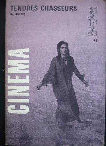 Portada del libro de CAHIERS DU CINEMA. TENDRES CHASSEURS, RUY GUERRA.