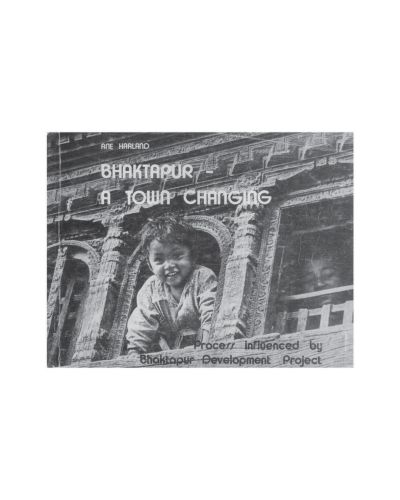 Portada del libro de Bhaktapur, A Town Changing.
