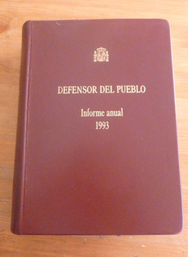 Portada del libro de DEFENSOR DEL PUEBLO INFORME ANUAL 1993 1169 PAG