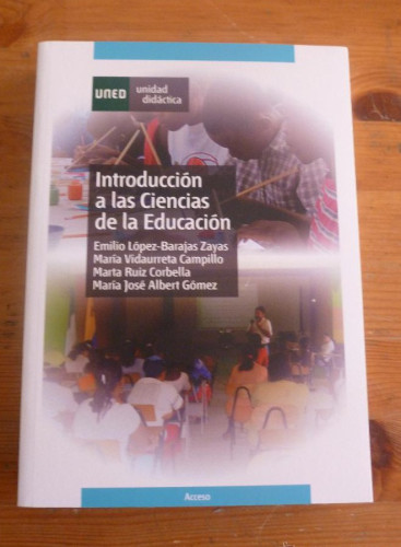 Portada del libro de Introducción a las Ciencias de La Educación (UNIDAD DIDÁCTICA)