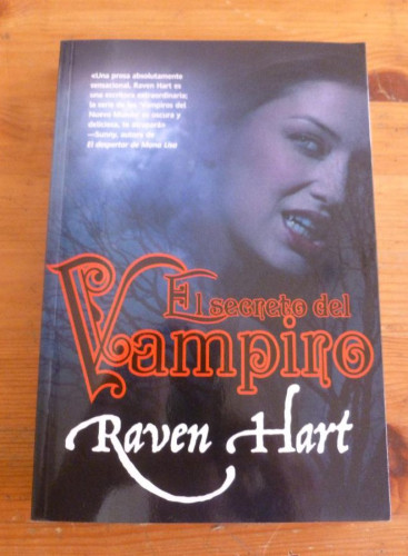 Portada del libro de El secreto del vampiro (Pandora)