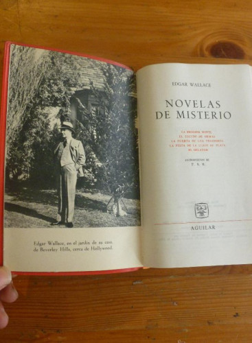 Portada del libro de NOVELAS DE MISTERIO. EDGAR WALLACE. ED. AGUILAR. VOL 2. 1966 1236 PAG