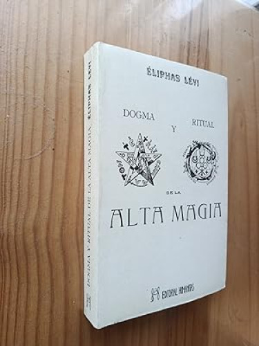 Portada del libro de Dogma y ritual de la alta magia