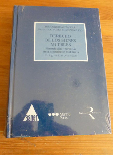 Portada del libro de DERECHO DE LOS BIENES MUEBLES. GARCIA SOLE. ED.MARCIALA PONS 2002. ¡PRECINTADO!