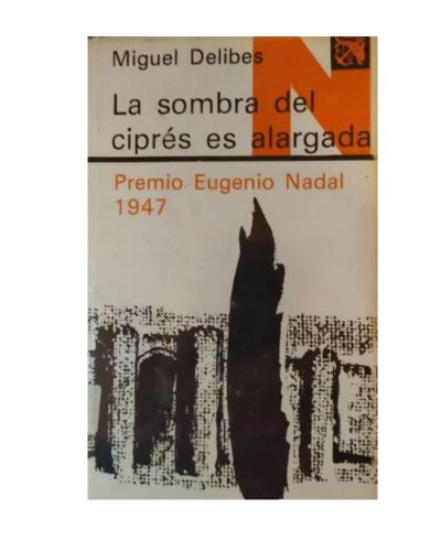 Portada del libro de La sombra del ciprés es alargada