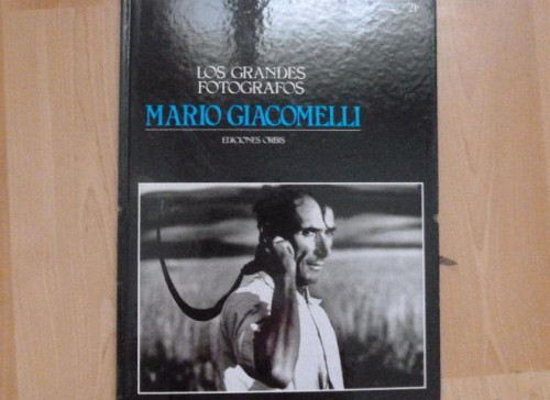 Portada del libro LOS GRANDES FOTOGRAFOS. EDICIONES ORBIS. DAVID MARIO GIAOMELLI 60pp 1984