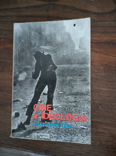 Portada del libro de CINE E IDIOLOGÍA