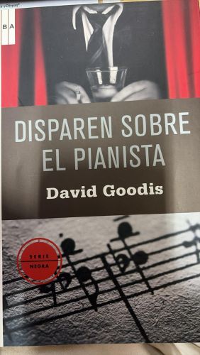 Disparen sobre el pianista