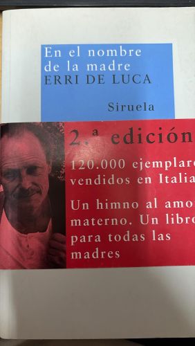 Portada del libro de En el nombre de la madre