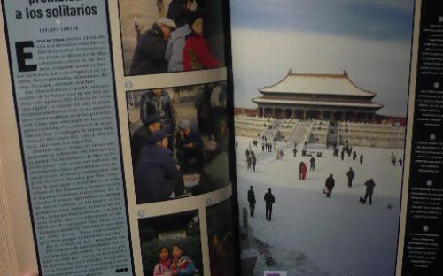 Portada del libro de CIUDADES DEL MUNDO. COLECCIONABLE EL MUNDO. 740 PAGINAS.