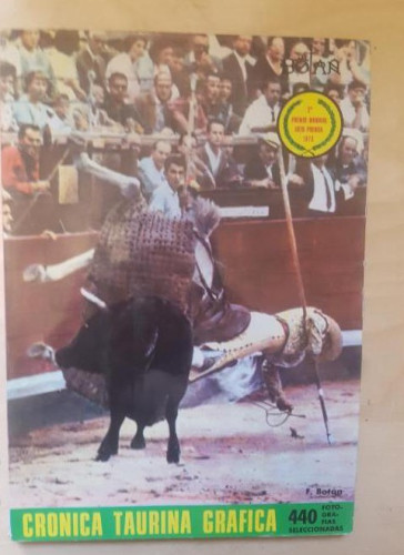Portada del libro de CRONICA TAURINA GRAFICA.1974. FERNANDO BOTÁN. 440 FOTOGRAFÍAS. VOL VII