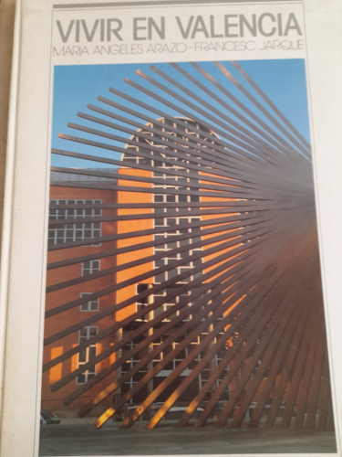 Portada del libro de VIVIR EN VALENCIA 