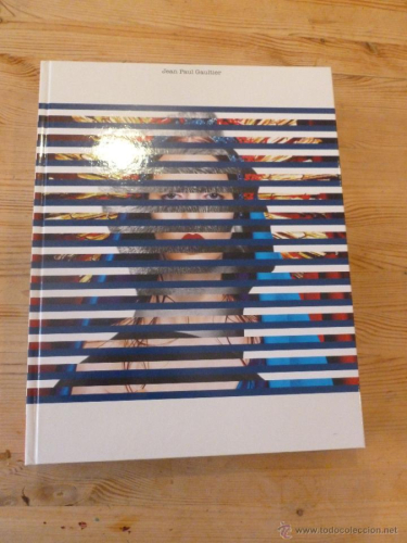 Portada del libro de Universo de la moda: de la calle a las estrellas. 