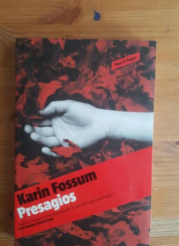 Portada del libro de Presagios Fossum, Karin Publicado por Random House Mondadori. (2011) 218pp