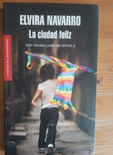 Portada del libro de La ciudad feliz (Random House)