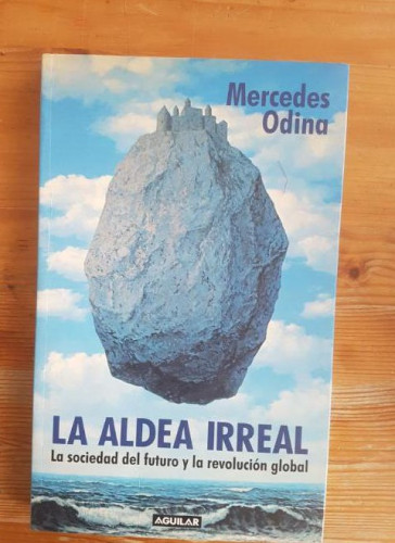 Portada del libro de La aldea irreal