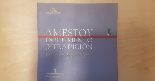 Portada del libro de AMESTO Y DOCUMENTOS Y TRADICION. TEXTO INTEGRO DE CIERRA BIEN LA PUERTA. CRONICA DE MUJERES. 2001