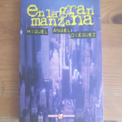 Portada del libro de En La Gran Manzana